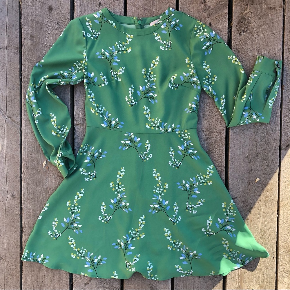 NWT LOFT Green Floral Dress • 00